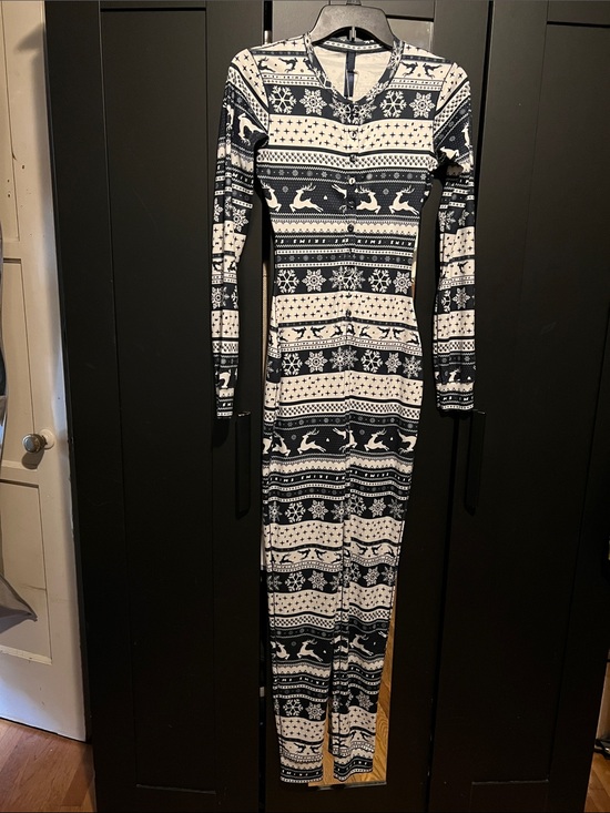 SKIMS Other - SKIMS Logo Plush Pointelle Henley Onesie in Navy Deer Fair Isle sz S